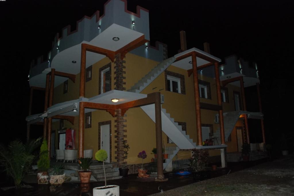 Apartments Ljiljanic Budva Exteriör bild